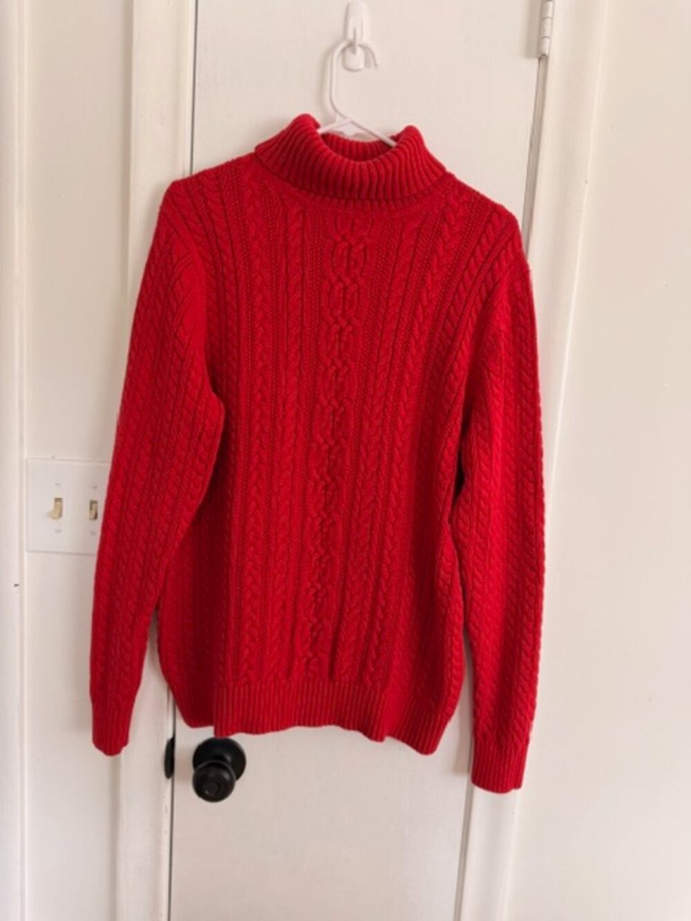 Amazon Essentials Red Cable Knit Turtleneck Sweater – Women’s XL - Picture 2 of 6